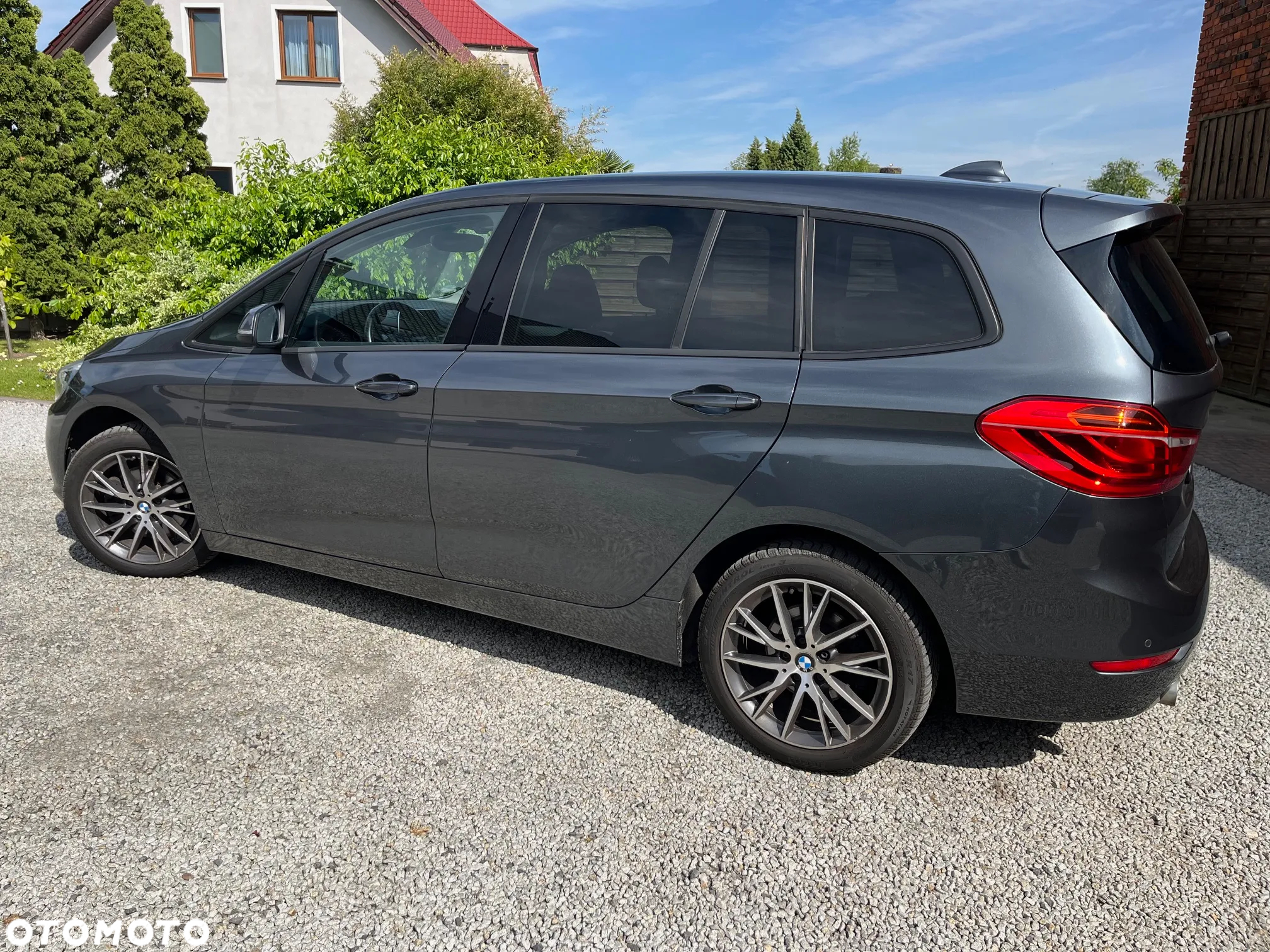 BMW Seria 2 218d Advantage - 10