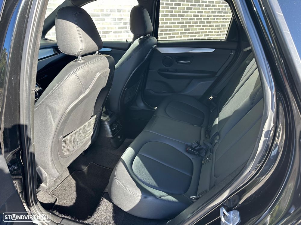 BMW 218 Active Tourer d xDrive M Sport - 14