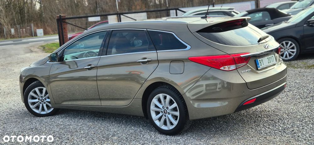 Hyundai i40 i40cw 1.7 CRDi Fifa World Cup Edition - 17