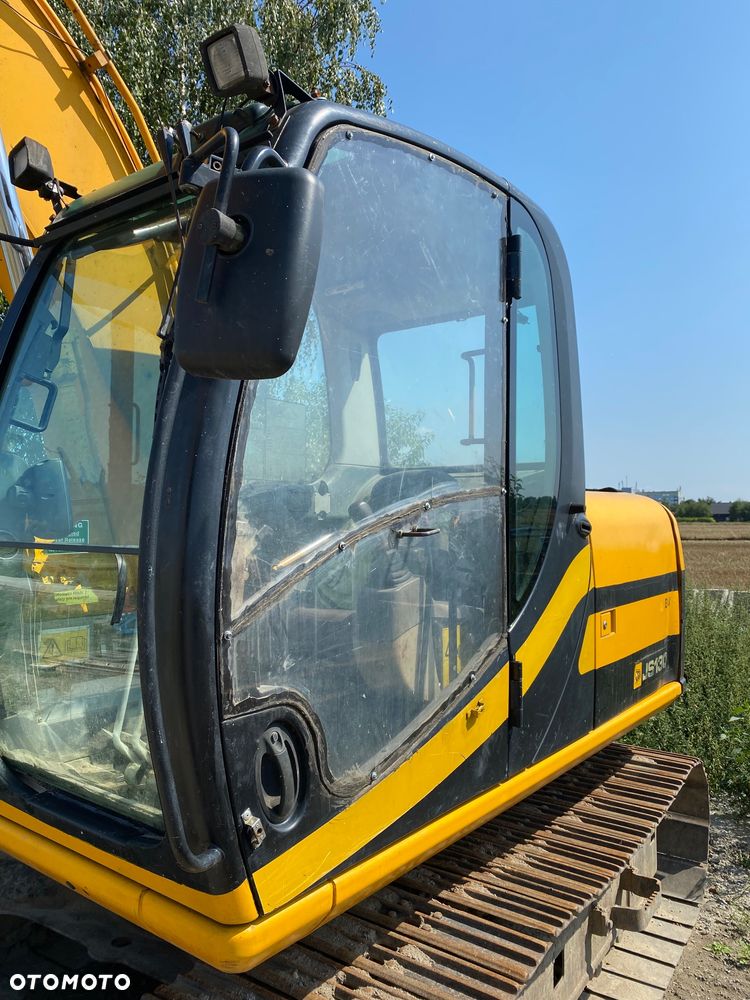 JCB JS130 - 7