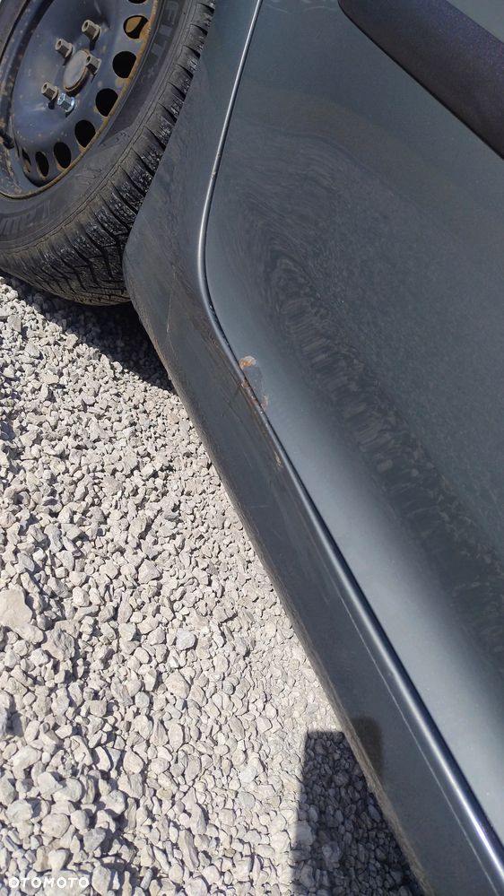 Volkswagen Golf - 18