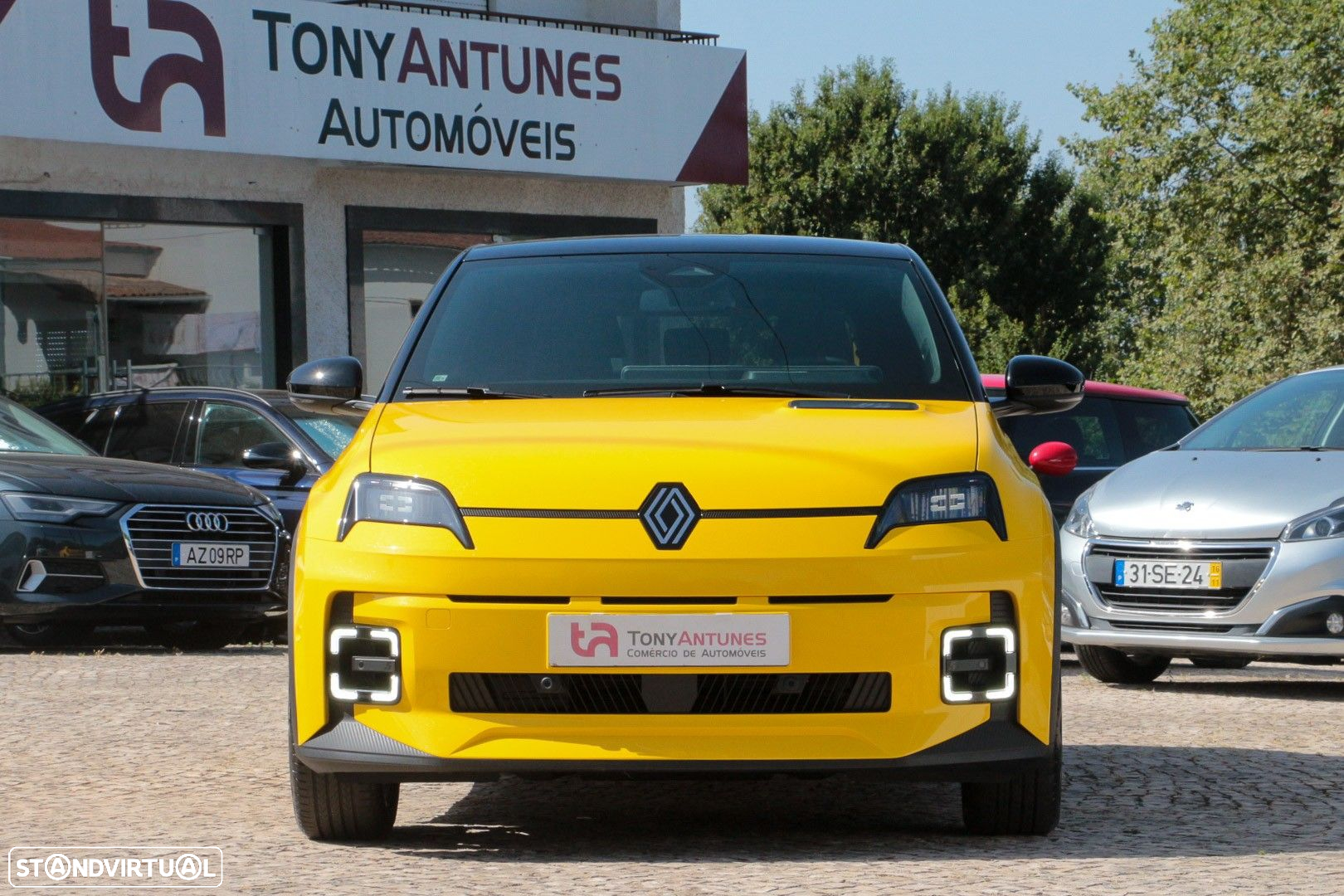 Renault 5 - 8