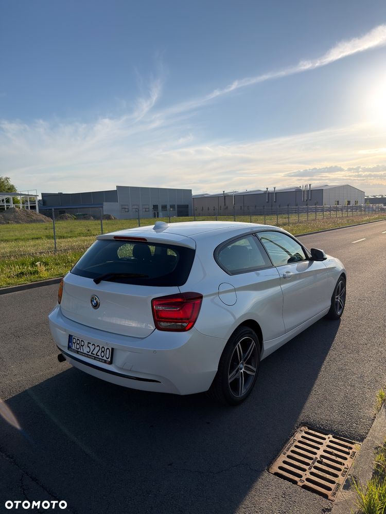 BMW Seria 1 116i Sport Line - 6