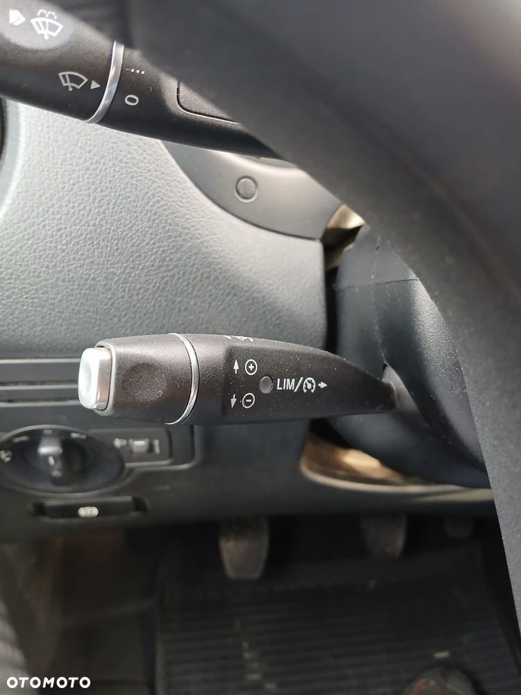 Mercedes-Benz VITO - 12