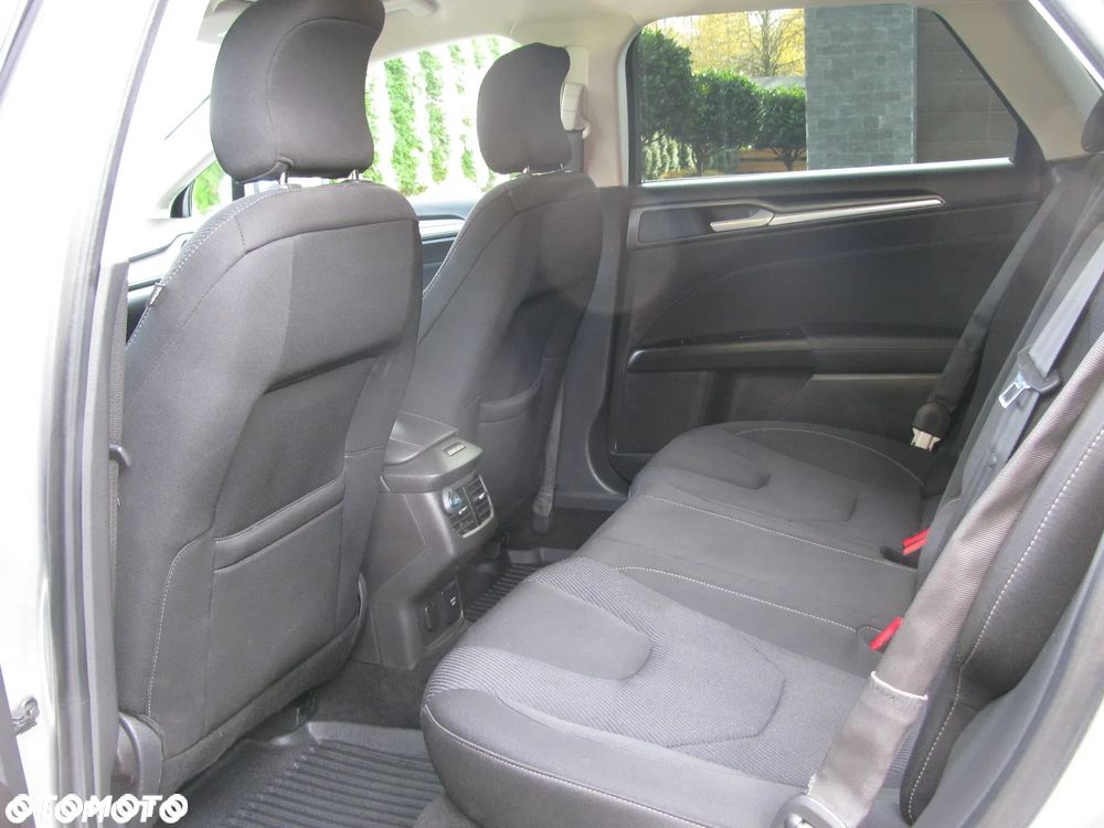 Ford Mondeo 2.0 TDCi Start-Stopp Titanium - 26