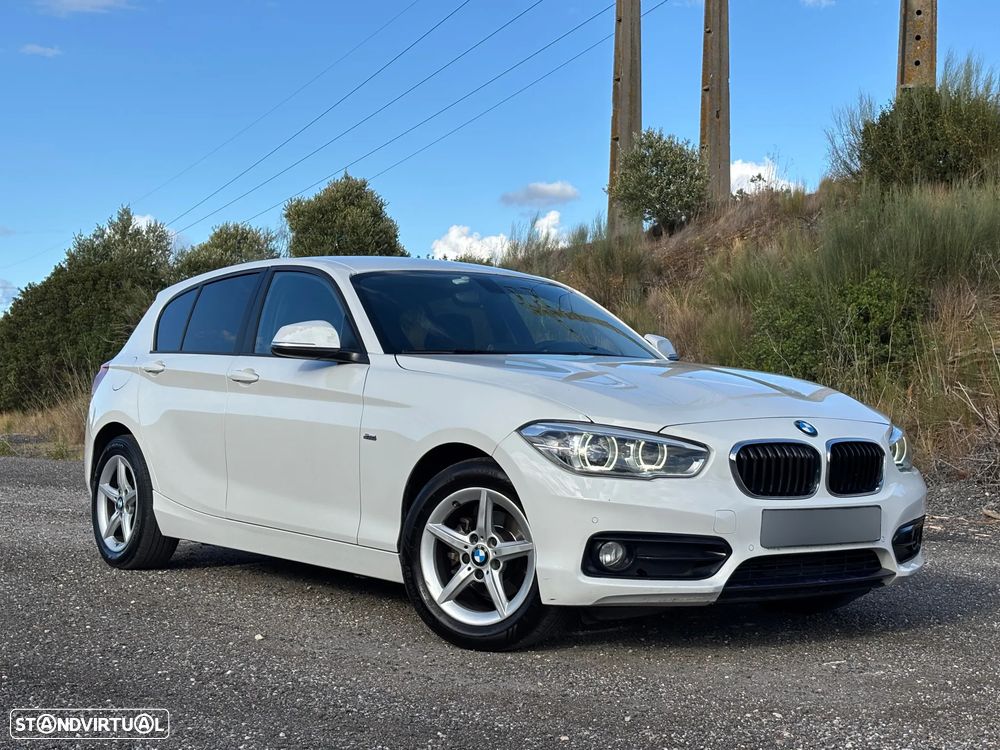 BMW 116 dA Line Sport - 32