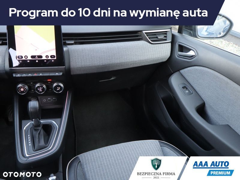 Renault Clio - 10