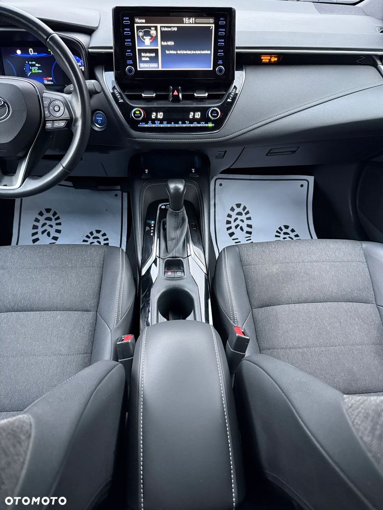 Toyota Corolla 1.8 Hybrid Executive - 7