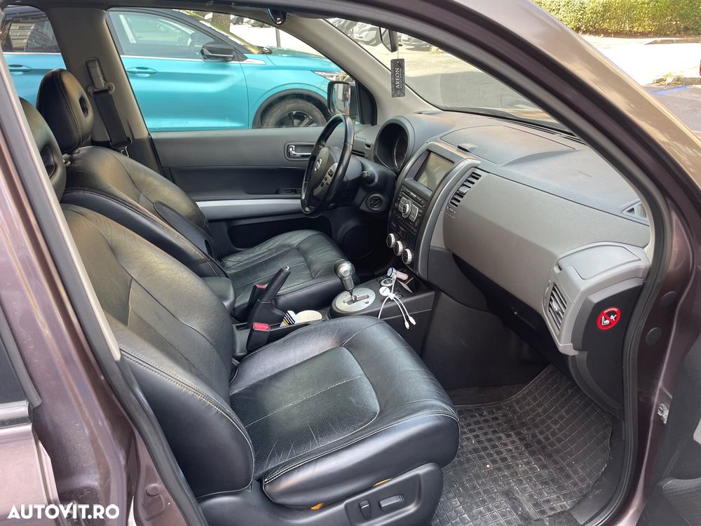 Nissan X-Trail 2.0 dCi DPF All Mode 4X4-i Elegance Aut - 16