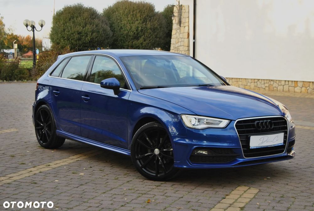 Audi A3 Sportback 1.4 TFSI S line Sportpaket - 2
