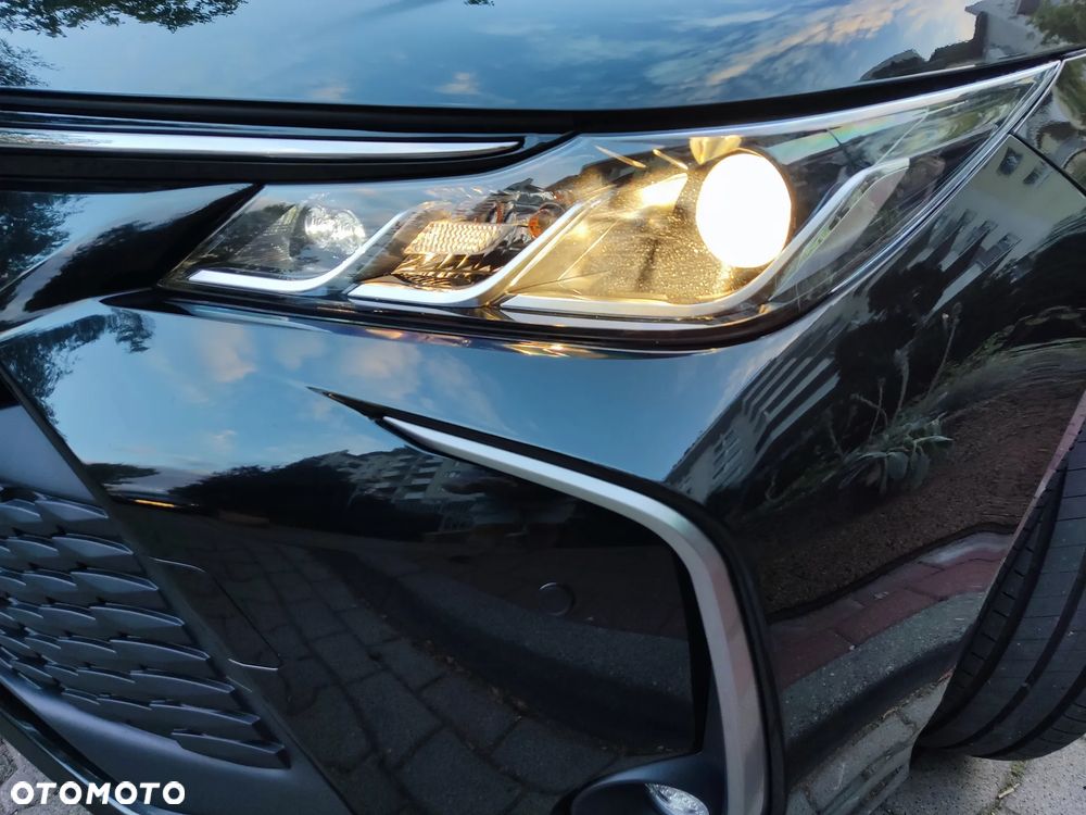 Toyota Corolla 1.8 Hybrid Comfort - 12