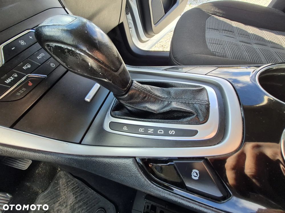 Ford Galaxy 2.0 TDCi Trend - 29