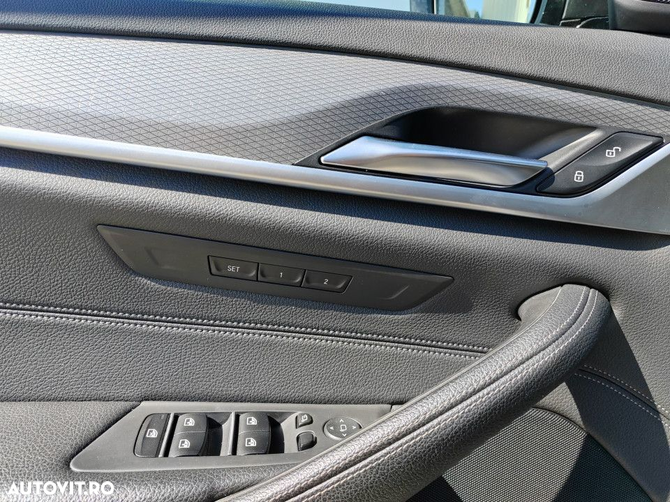 BMW Seria 5 520d xDrive Aut. M Sport Edition - 25