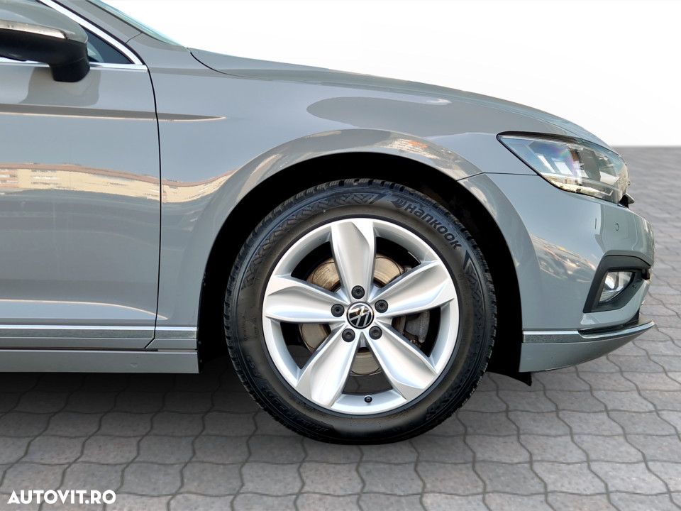 Volkswagen Passat 2.0 TDI DSG Highline - 12