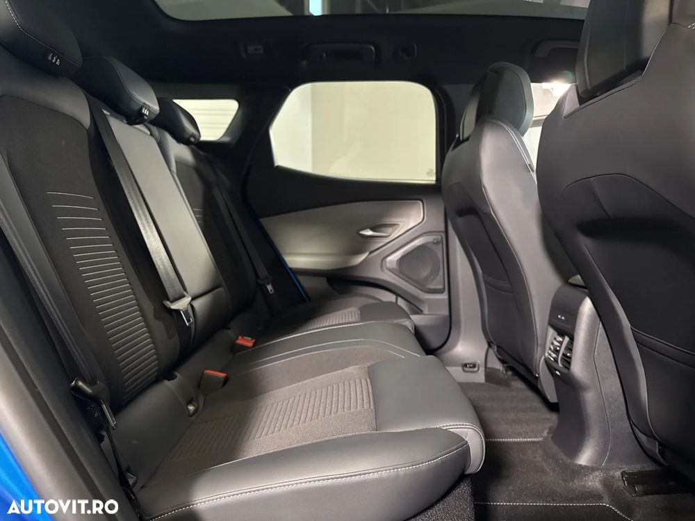 Ford Explorer - 13