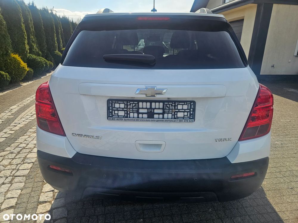 Chevrolet Trax 1.6 LS - 5