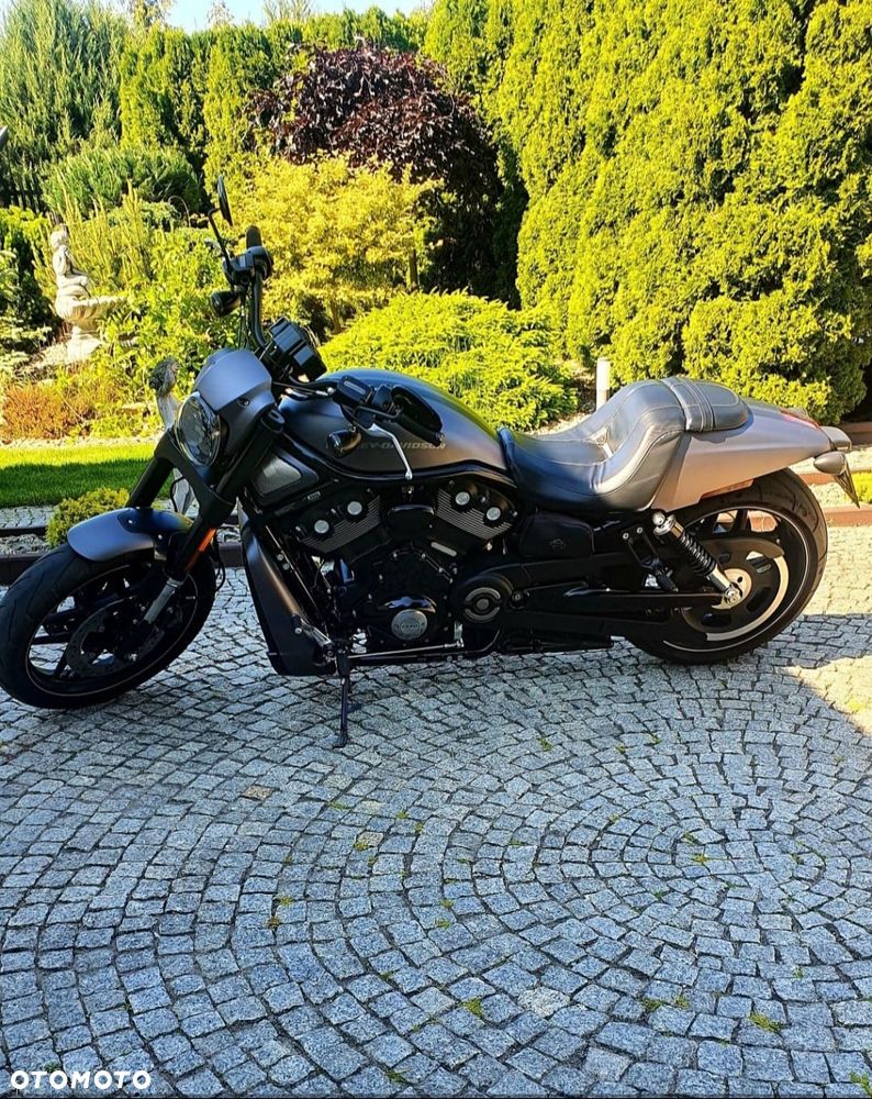 Harley-Davidson V-Rod Night Rod - 1