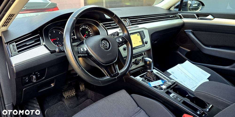 Volkswagen Passat 1.6 TDI (BlueMotion Technology) DSG Comfortline - 30