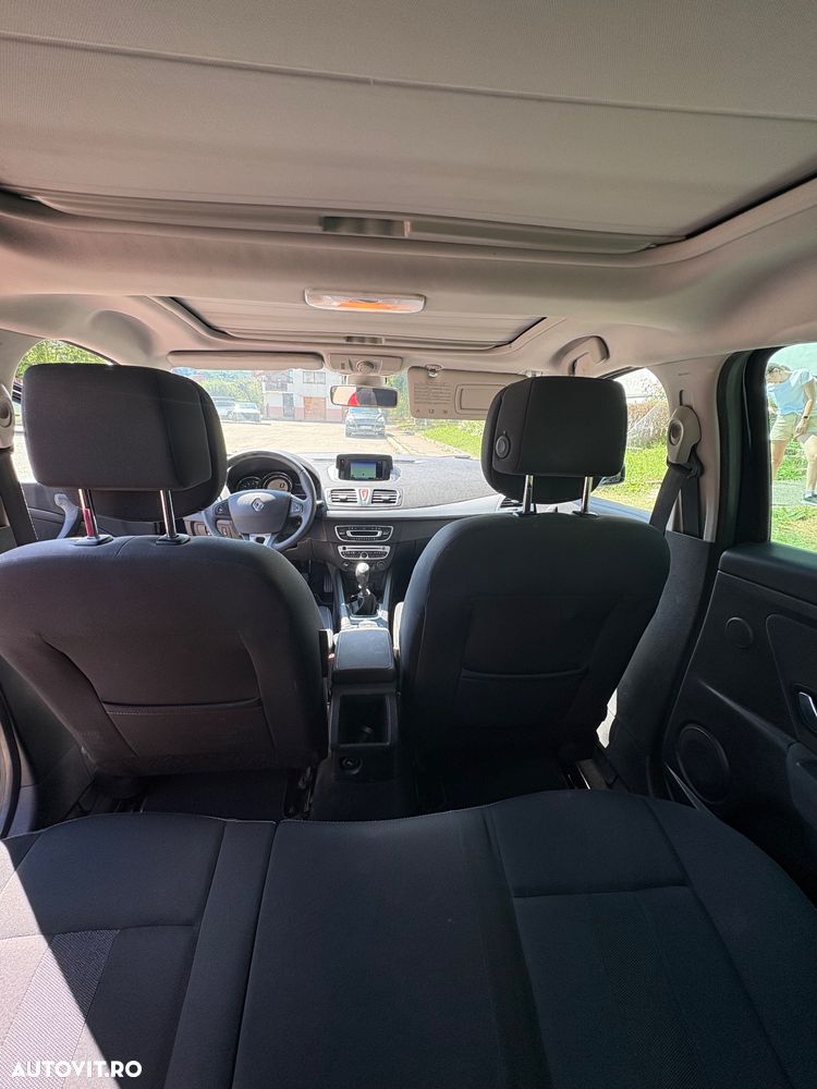 Renault Megane - 8