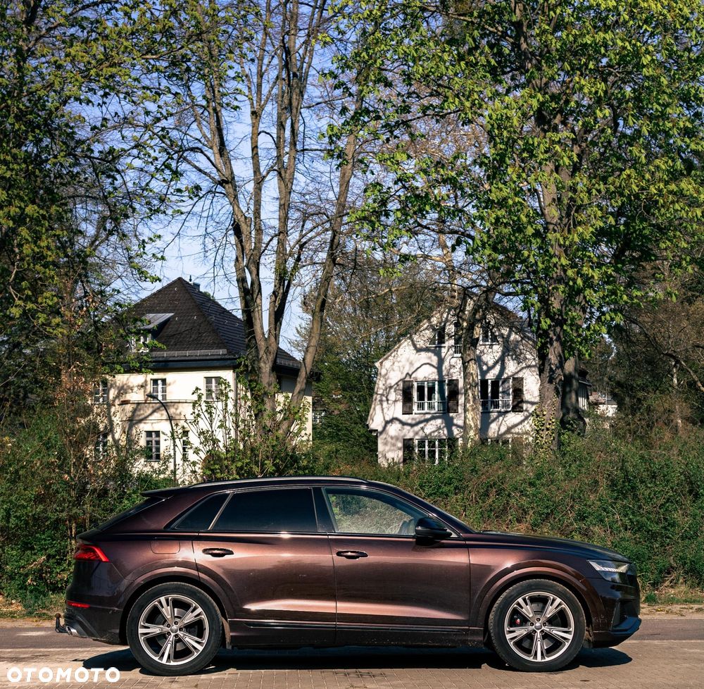 Audi SQ8 - 2
