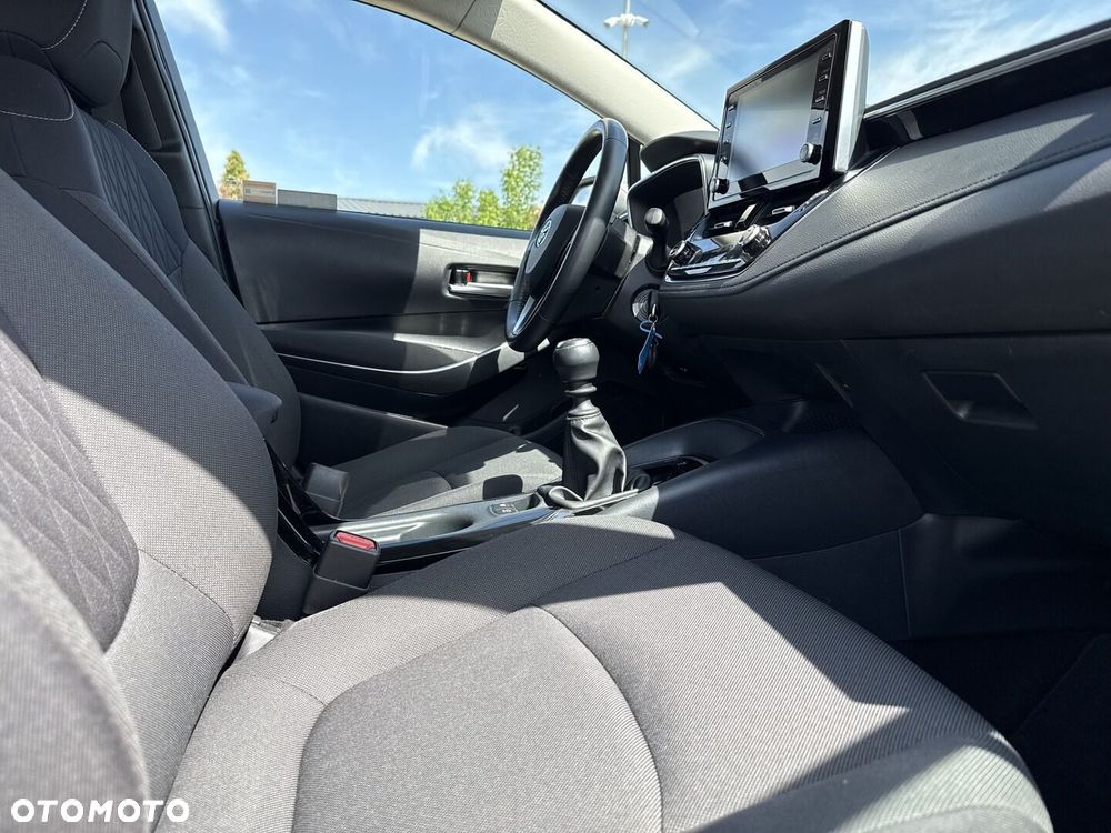 Toyota Corolla - 15