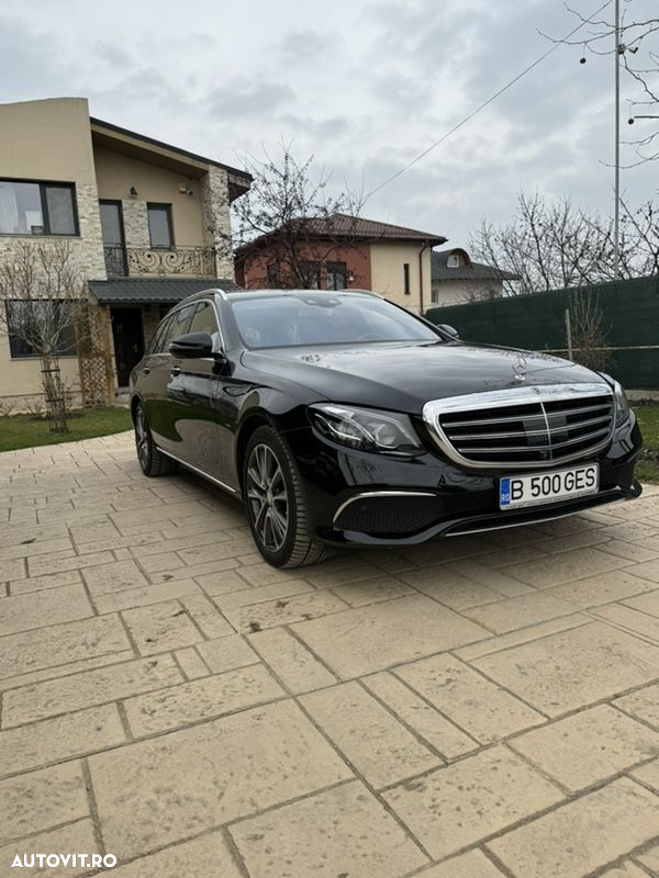Mercedes-Benz E 220 d T 9G-TRONIC Exclusive - 5