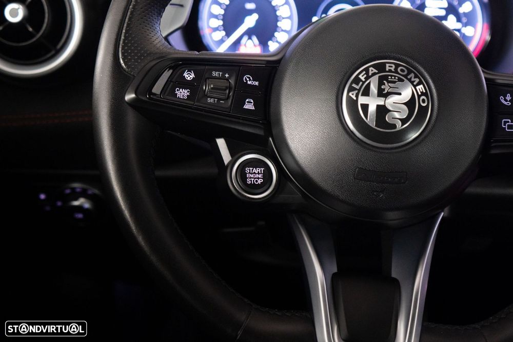 Alfa Romeo Tonale 1.3 Plug-In Hybrid Veloce e-AWD - 28