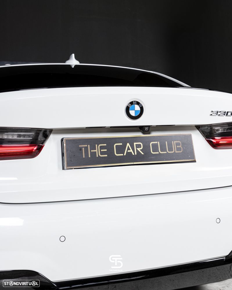 BMW 330 e Pack M Auto - 26