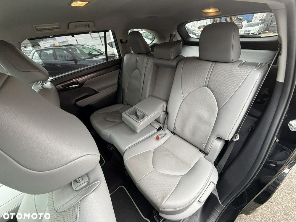 Toyota Highlander 2.5 Hybrid Prestige - 26