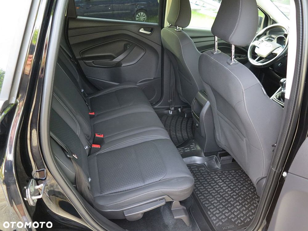 Ford Kuga 2.0 TDCi 4x4 Business Edition - 17