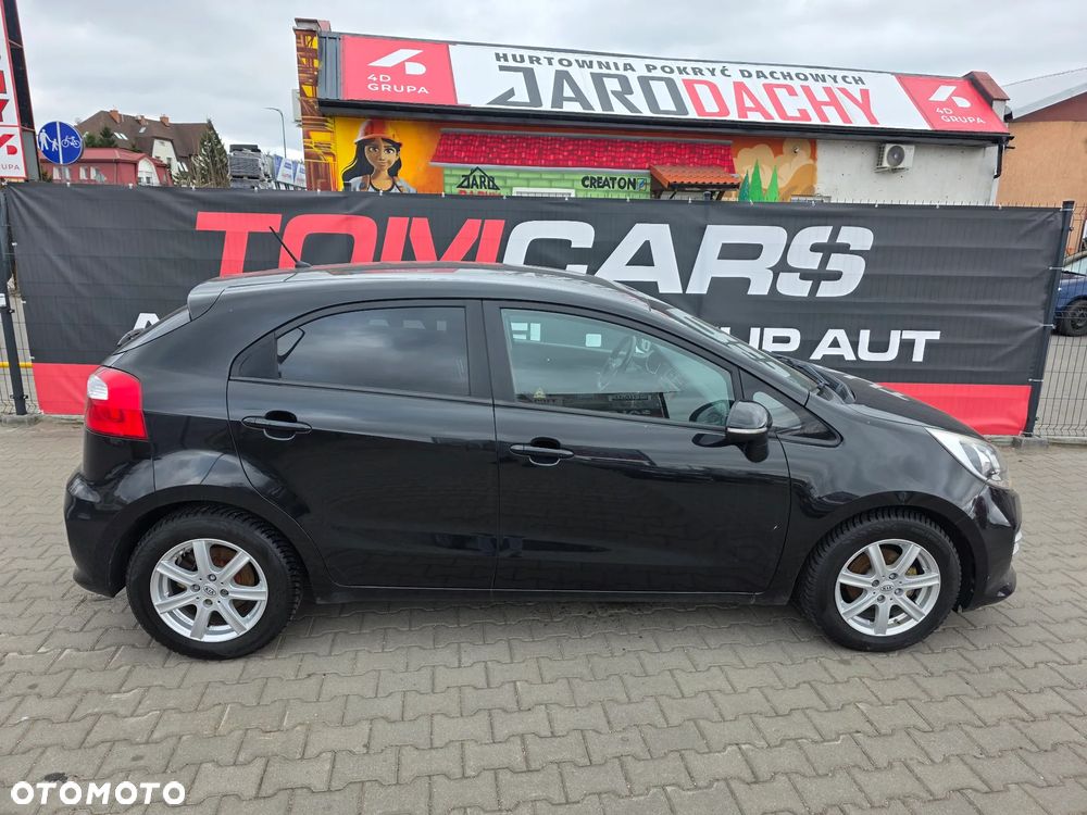 Kia Rio 1.2 ISG Uefa Euro 2016 - 16