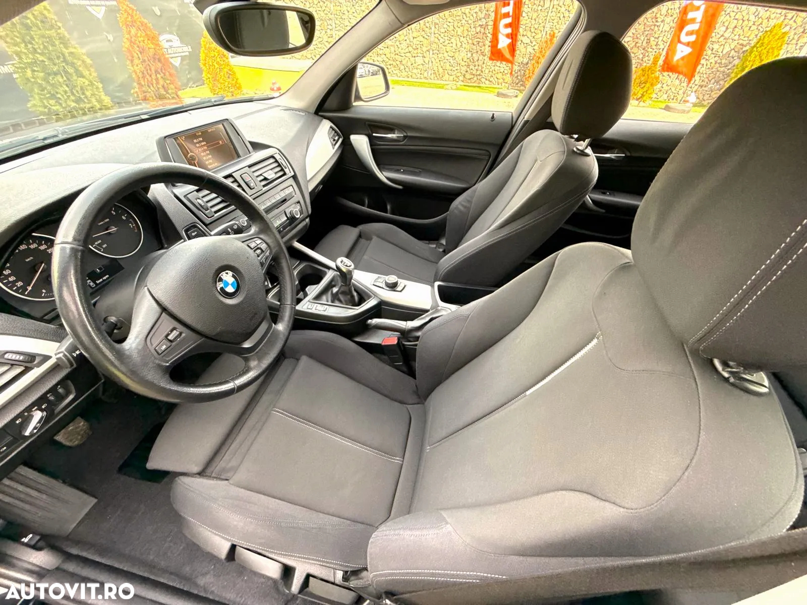 BMW Seria 1 116i - 18