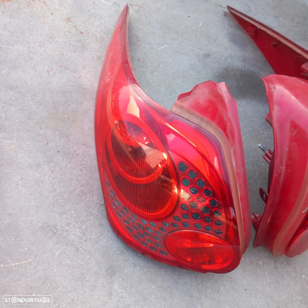 Para choques tras e farolis peugeot 207 sw - 2