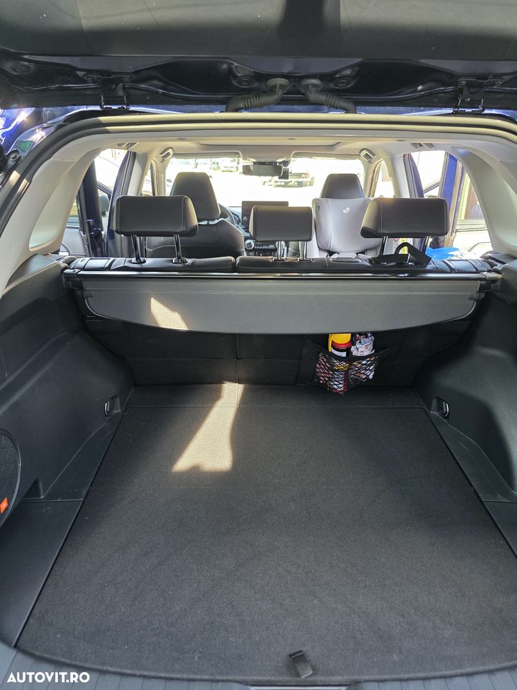 Toyota RAV4 2.5 VVT-iE 4x4 Luxury Premium - 14