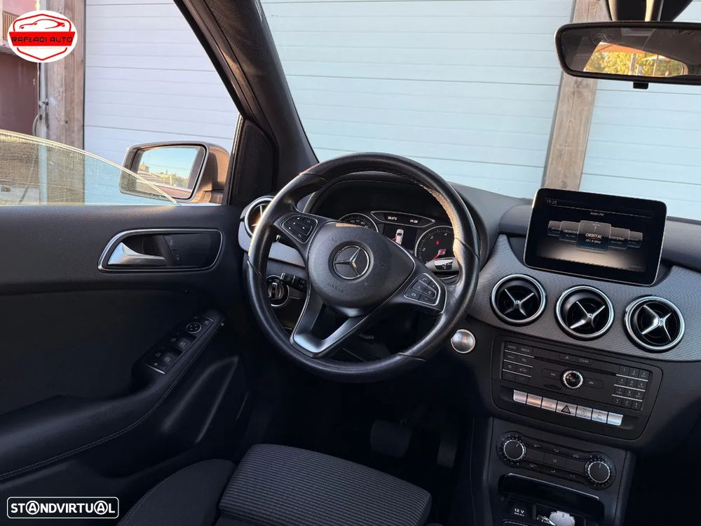 Mercedes-Benz B 180 (CDI) d 7G-DCT Urban - 15