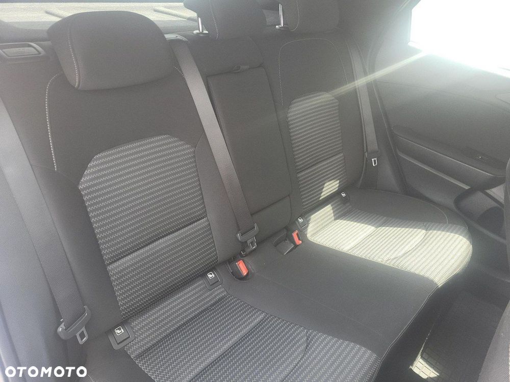 Kia XCeed 1.5 T-GDI M - 19