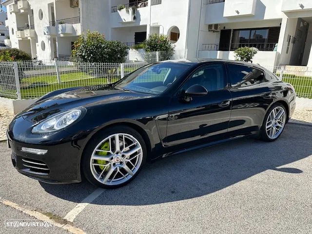 Porsche Panamera S Hybrid - 1
