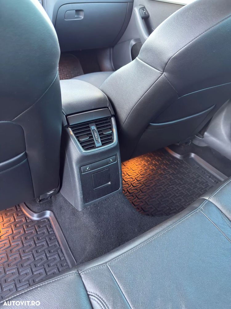 Skoda Octavia 2.0 TDI 4x4 DSG Style - 22