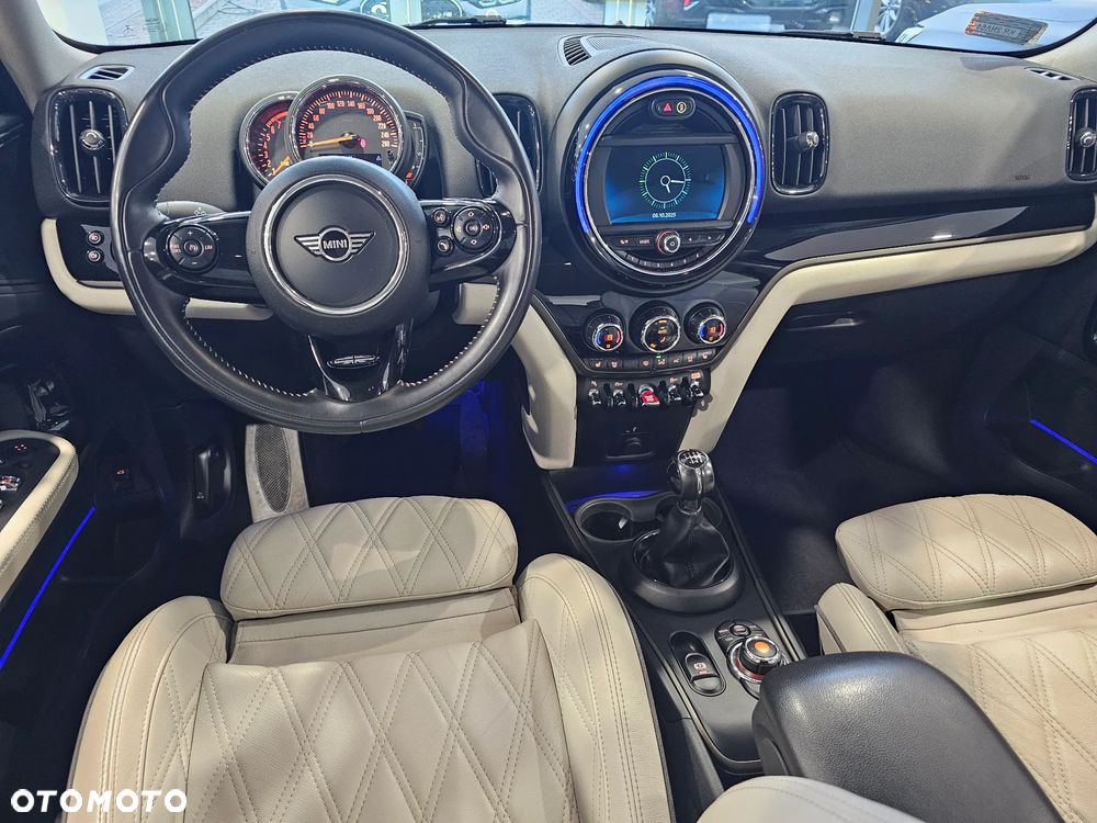 MINI Countryman Cooper S - 19