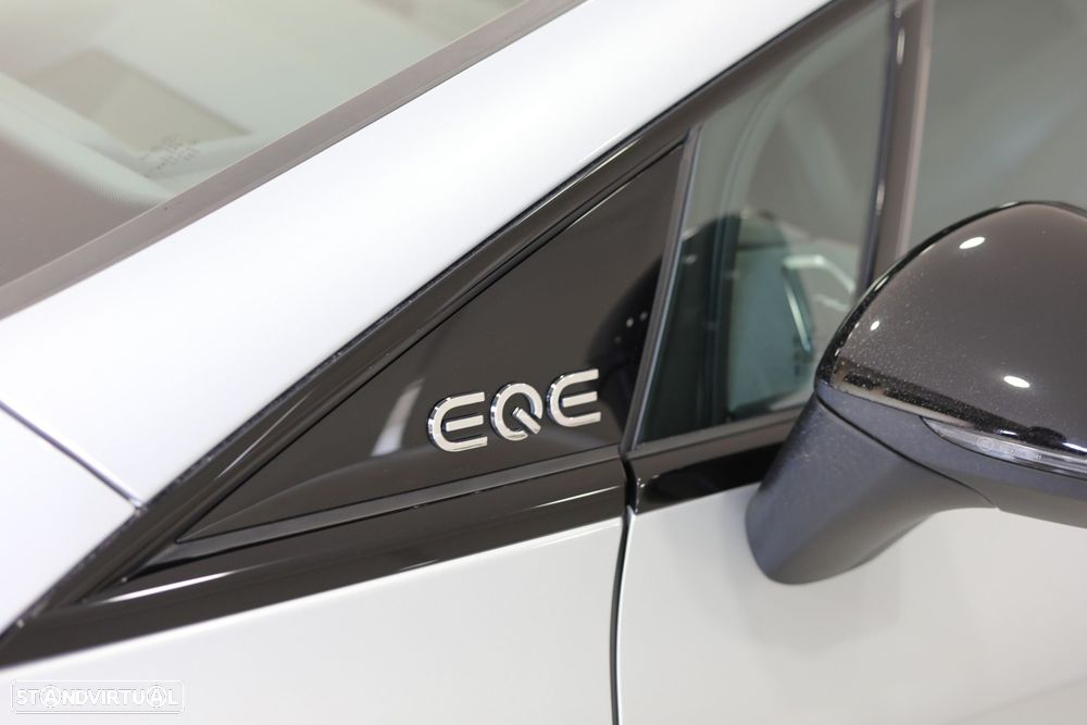 Mercedes-Benz EQE 300 AMG Line - 37