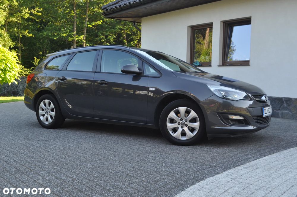 Opel Astra 1.4 Turbo Edition Sport - 3