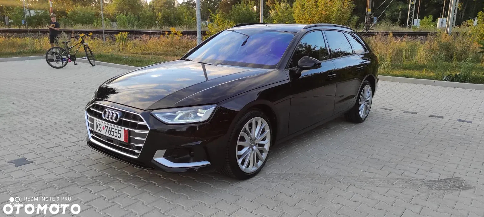 Audi A4 Avant 30 TDI S tronic - 4
