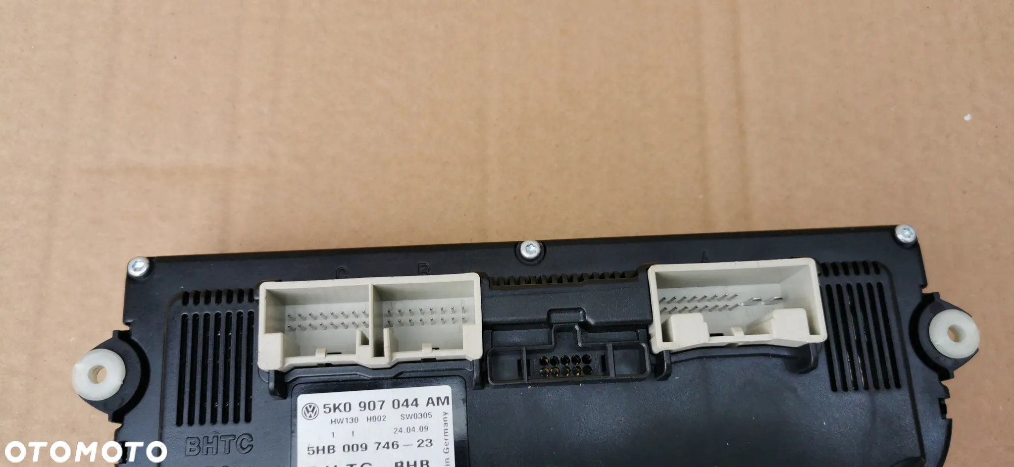 PANEL NAWIEWU KLIMATYZACJI VW PASSAT TIGUAN 5K0907044AM - 2