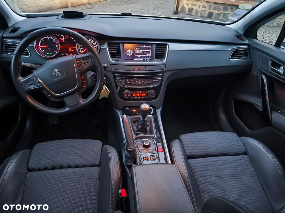 Peugeot 508 HDi FAP 165 Active - 11