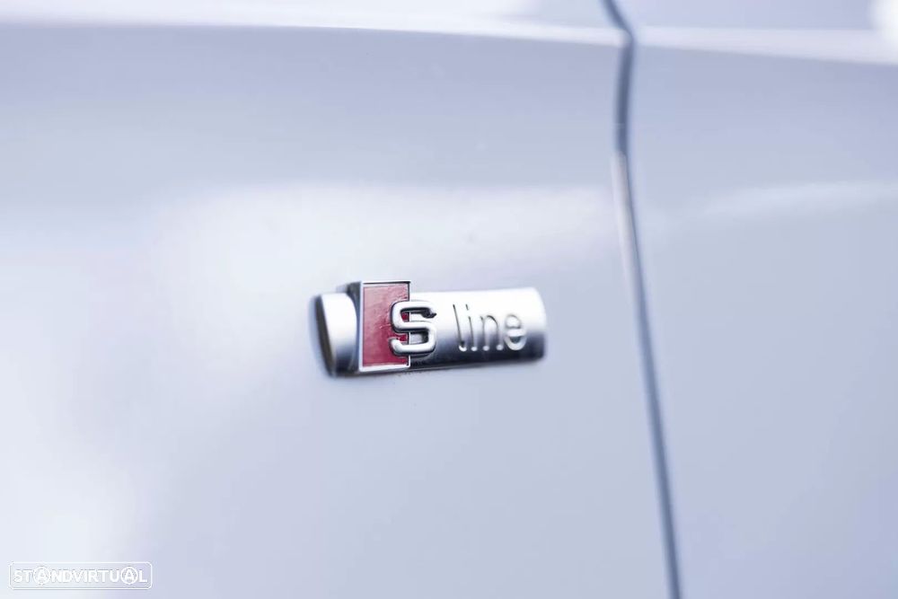 Audi A3 Sportback 2.0 TDI (clean diesel) quattro S tronic S line Sport Pack - 9