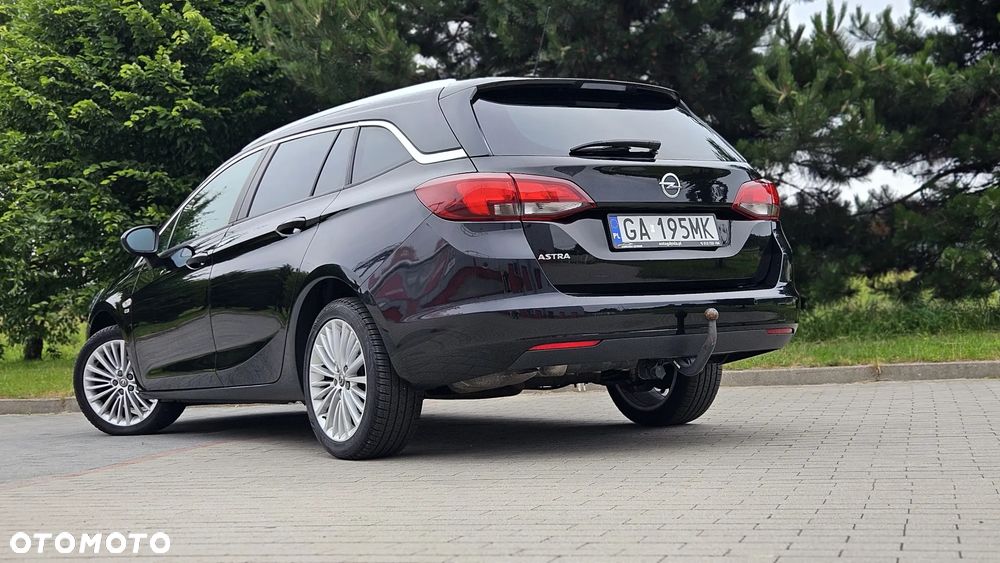 Opel Astra 1.4 Turbo Business - 18