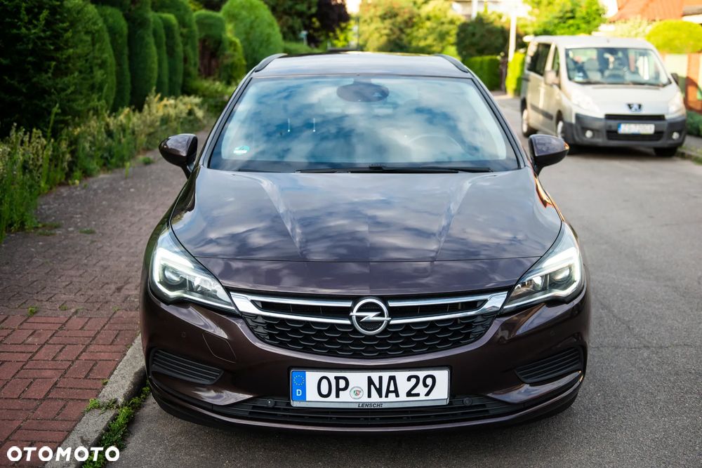 Opel Astra 1.4 Turbo Edition - 9