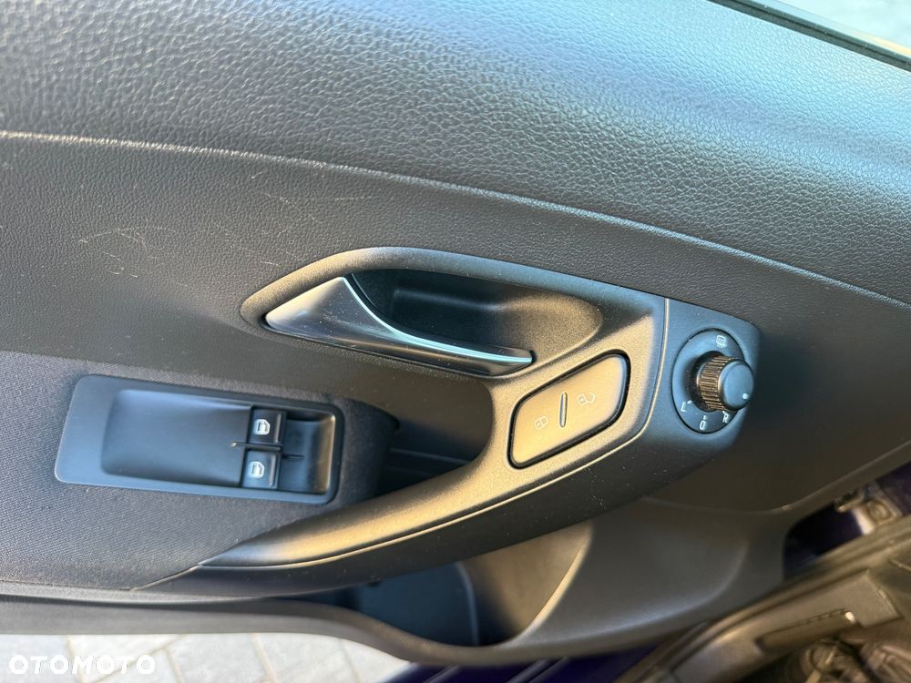 Volkswagen Polo - 24