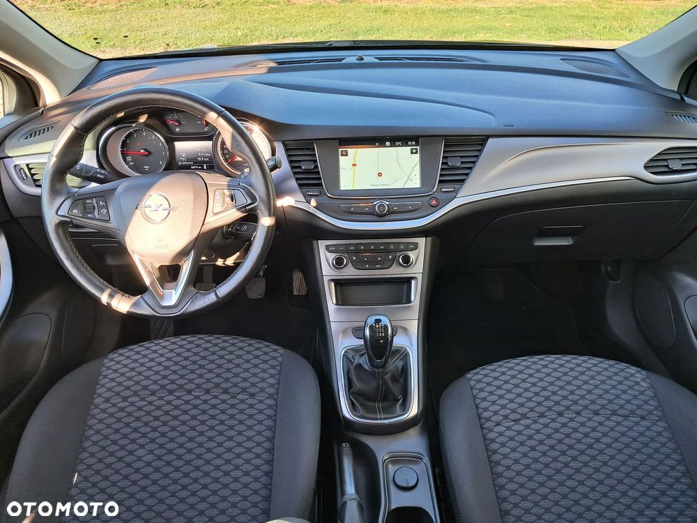 Opel Astra - 22