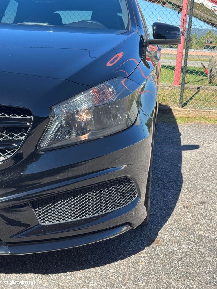 Mercedes-Benz A 200 CDi BE AMG Line - 38